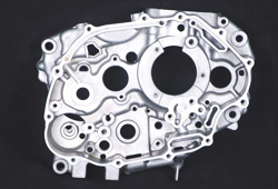 CBF系列 摩托車發(fā)動機箱體、邊蓋
